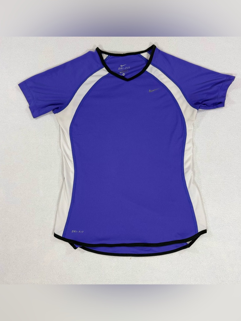 Nike Dri FIT Women's Colorblock Mesh T-Shirt Purple White Size XS Run Golf